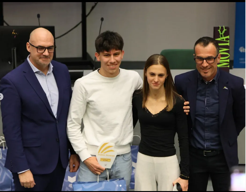 Zajeta slika Zajeta slika